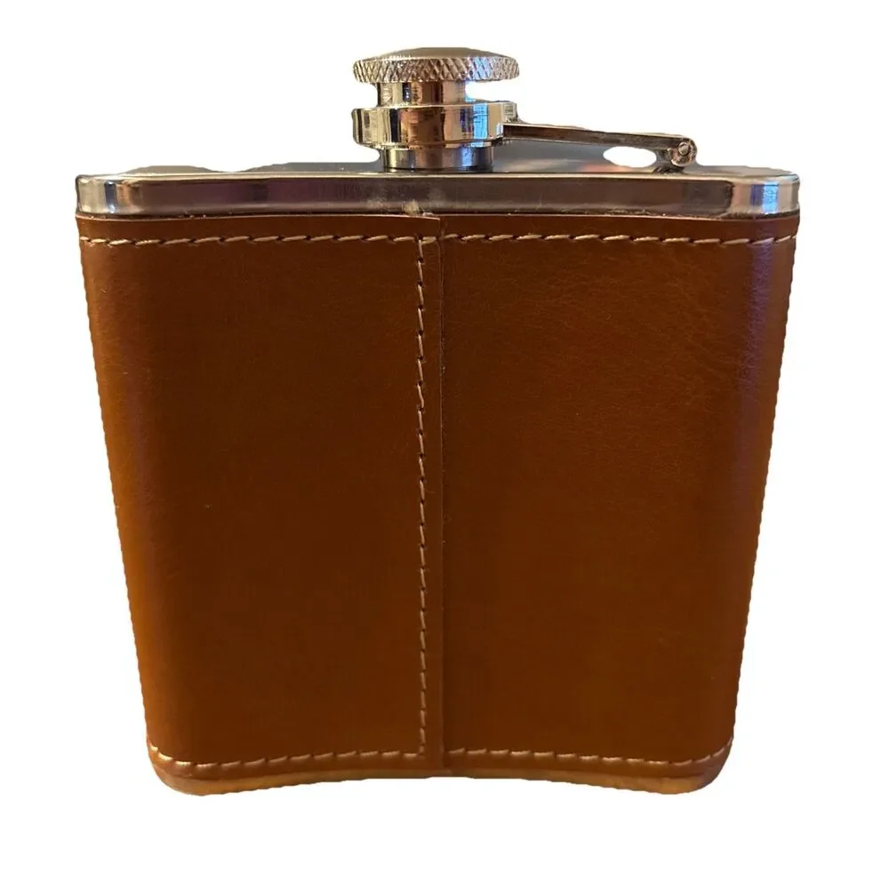 USMC Parris Island Headquarters And Service Bat 6oz Stainless & Leather Flask